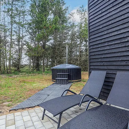 5 Person In * Pandrup